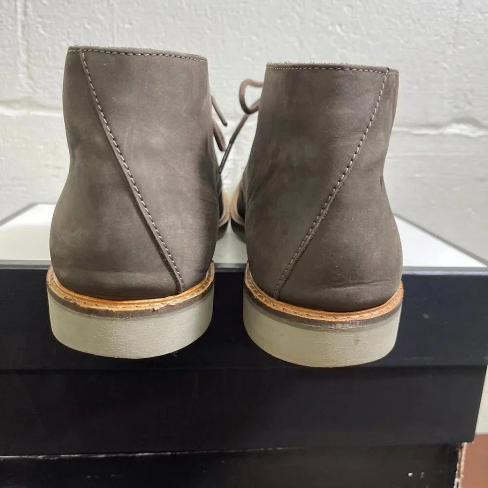 Clarks Artisan Atticus Limit Chukka Boots 16501 Brown Nubuck Lace up Men's 10 US